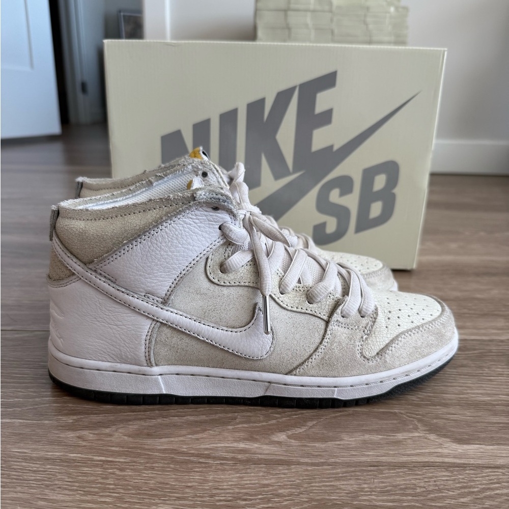 Nike AntiHero x Dunk Hi SB 'Wolf Grey'